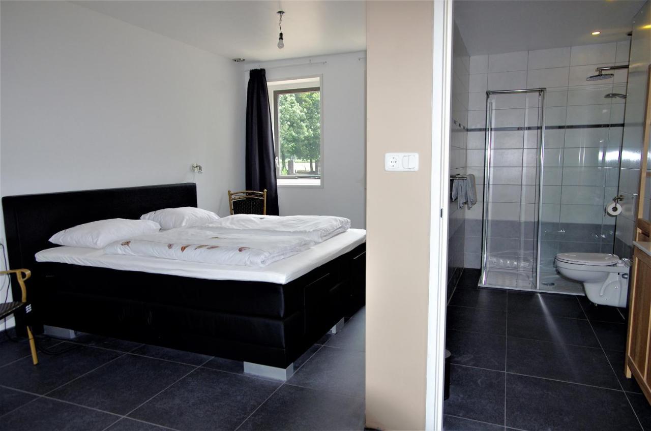 Bed And Breakfast Wouw Eksteriør billede