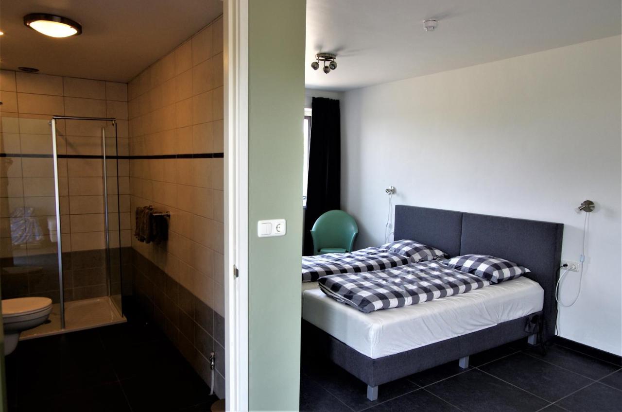 Bed And Breakfast Wouw Eksteriør billede