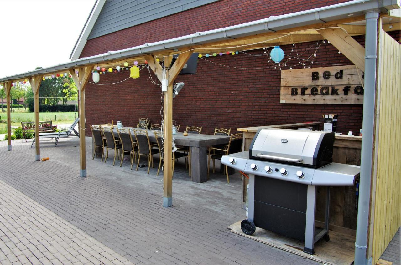 Bed And Breakfast Wouw Eksteriør billede